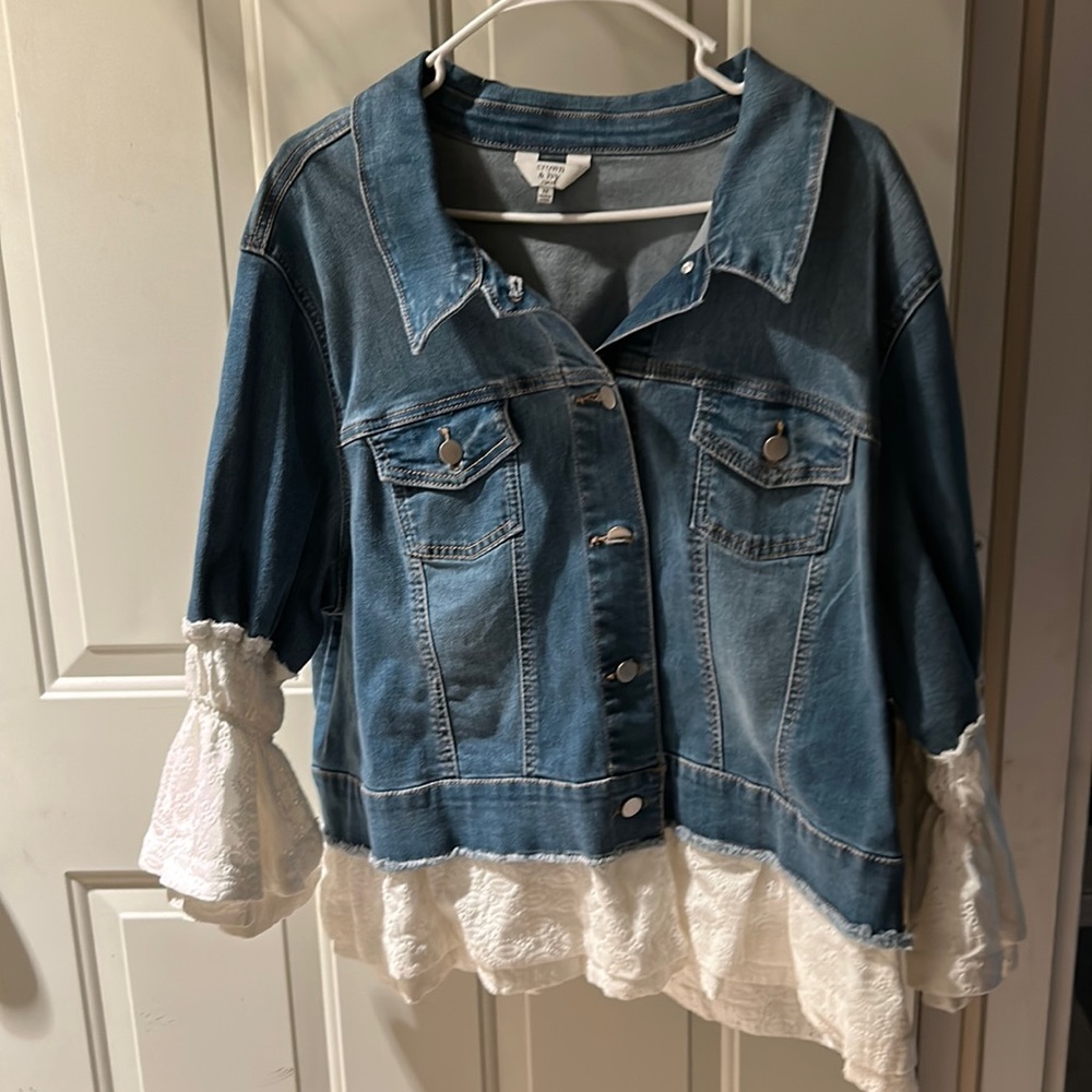 Crown &  Ivy jean jacket 3x